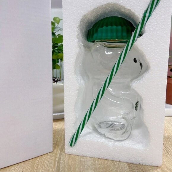 Starbucks Barista Bear Glass Cup(591ml) Limited Edition Christmas Cup 2026 NEW - Picture 2 of 4